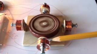 This is a homemade 12 volt ac induction motor that has four coil
stator. i learned how to build by watching videos and doing research
on...