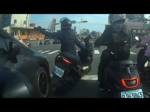 [Car accident video] I don't want this kind of surprise, thank you