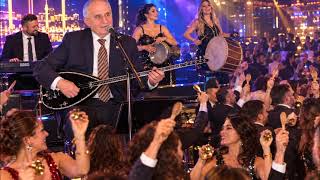 Ağaçlarda Elmalar Olgun Yilmaz