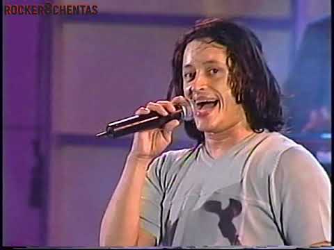 Elvis Crespo-Tu Sonrisa (Viña del Mar 17/02/2000)