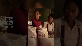 #sitcomcomedy #everybodyhateschris #familycomedy #rochelle  #awkwardmoments