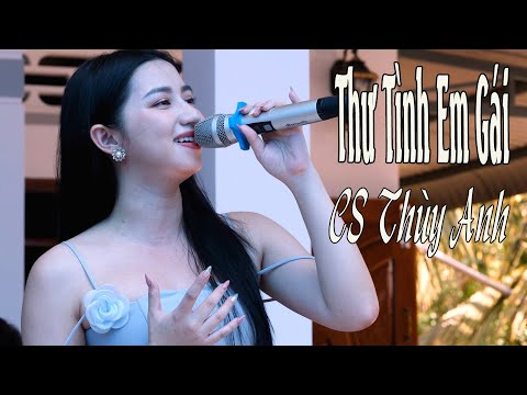 Khách đến dự tiệc ngỡ ngàng với giọng hát live của Thùy Anh | Tân Cổ Việt