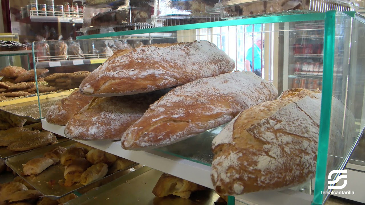 VISITAMOS LA MÍTICA PANADERÍA GÁZQUEZ DE ALCANTARILLA 🥖🥯  DESDE 1935 CON HORNO TRADICIONAL 🍞