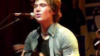 Hanson Live in Louisville KY August 2, 2010 Madeline