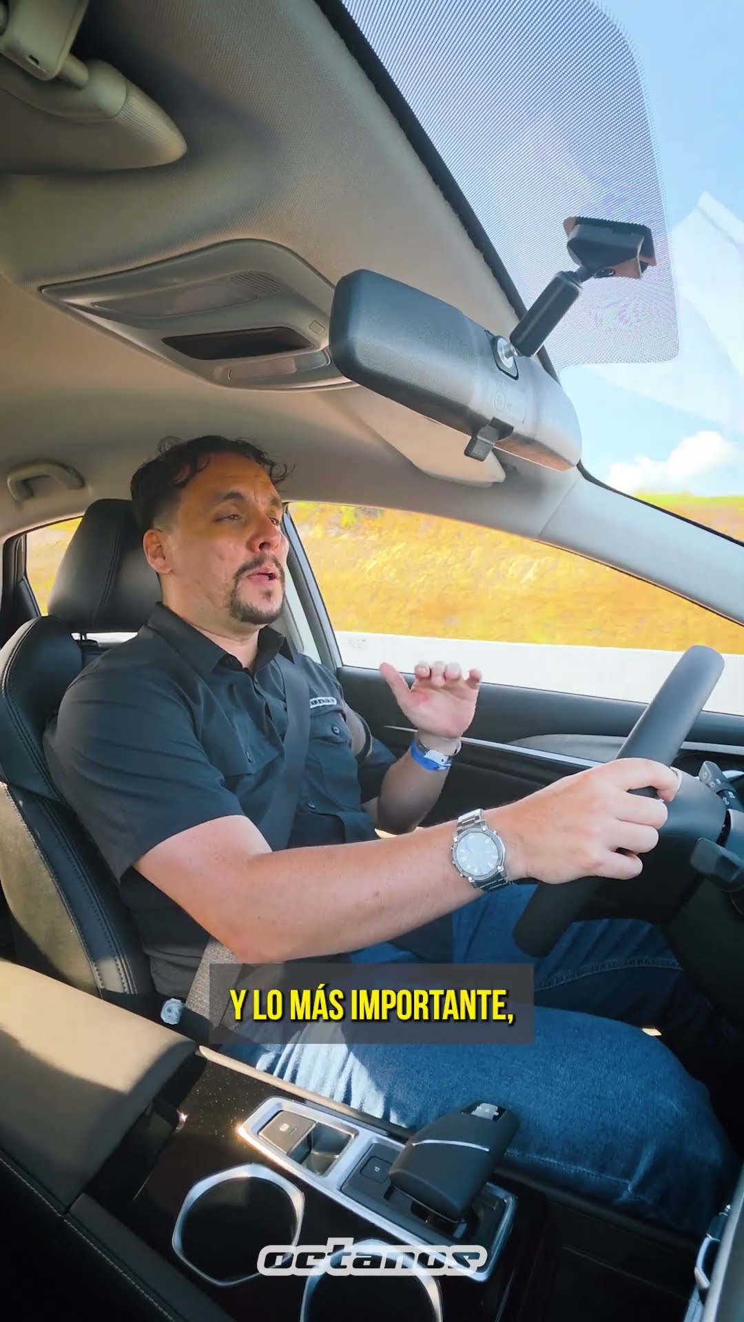 Changan debuts its Alsvin Plus at the Panama Autodrome - YouTube