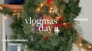 Día 4 de vlogmas: ¡decorando mis escaleras/barandillas en casa con guirnaldas, luces y coronas! screenshot 5