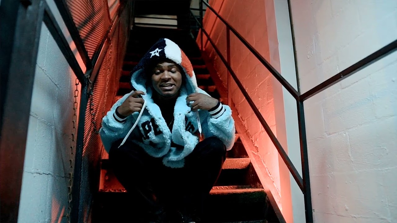 Guarda Numba Don - 60 Thousand Ham (Official Video) su YouTube Guarda Numba Don - 60 Thousand Ham (Official Video) su YouTube