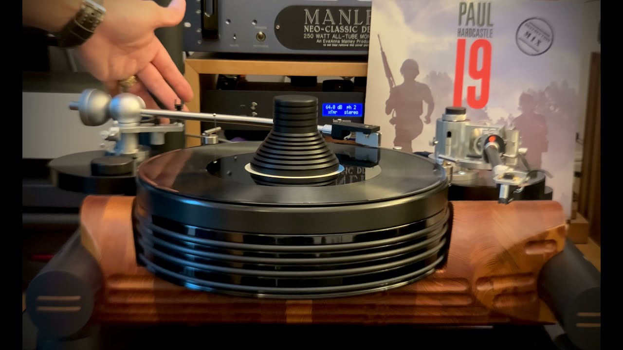 Supex SD-909 MC cartridge plays Paul Hardcastle - 19 (Destruction Mix) 12" Mix 45rpm single 1985