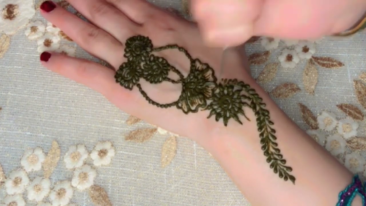 نقش حناء سهل وخفيف للمبتدئات