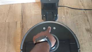 Roborock S5 won't stay on dock to charge error 12