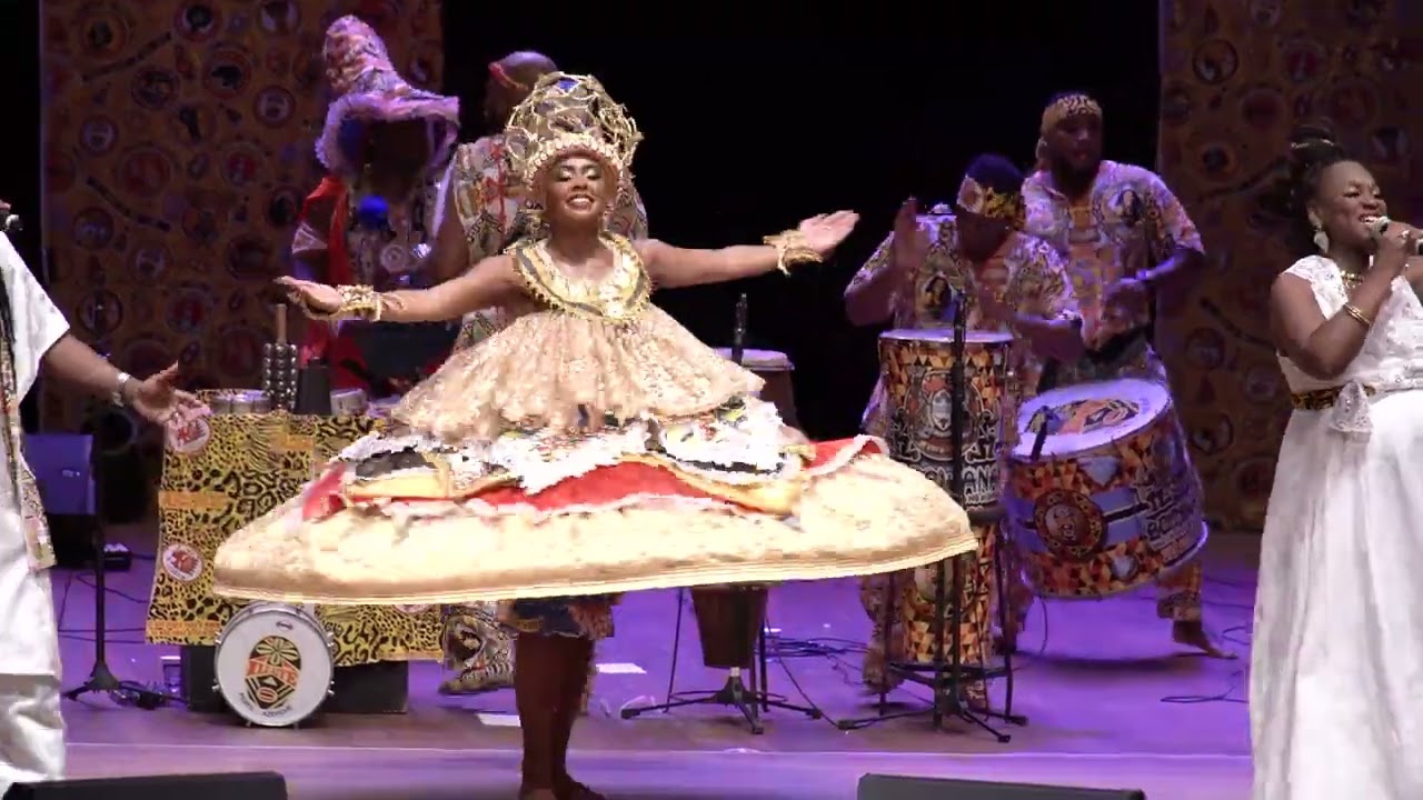 07. Comando Doce - Ilê Aiyê