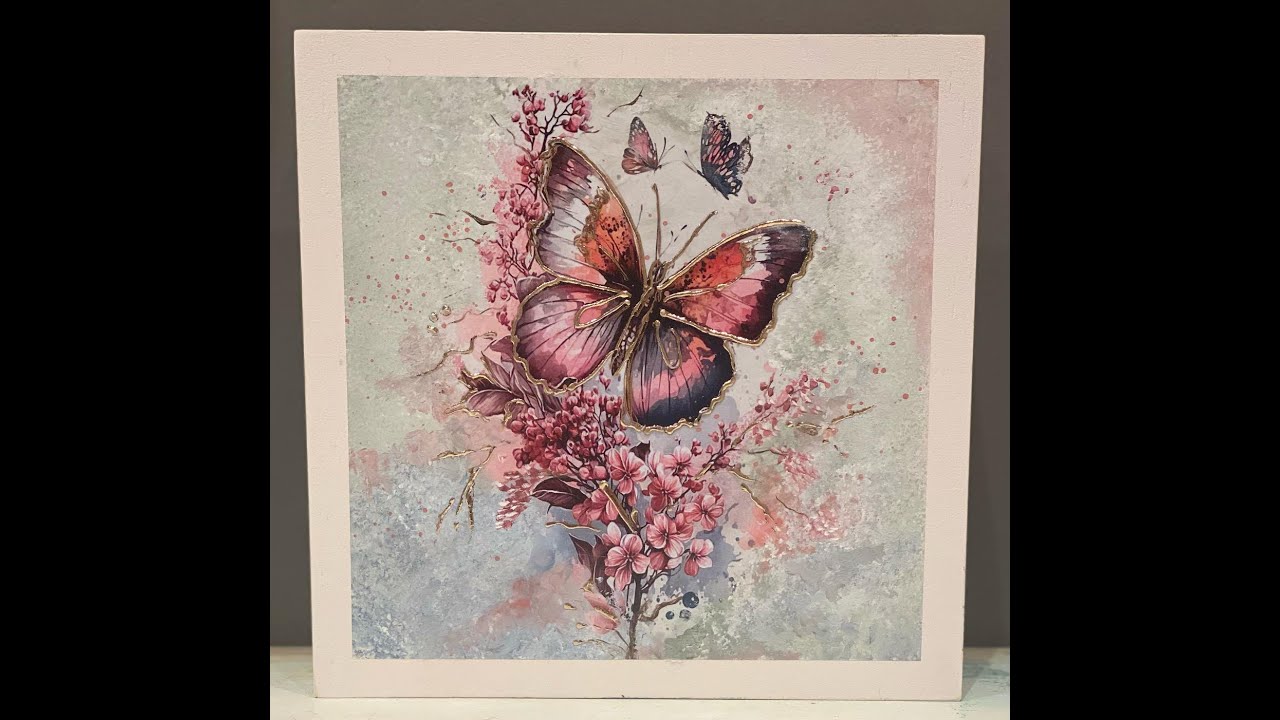 Decoración de cuadro de mariposa con integración de láminas adhesivas