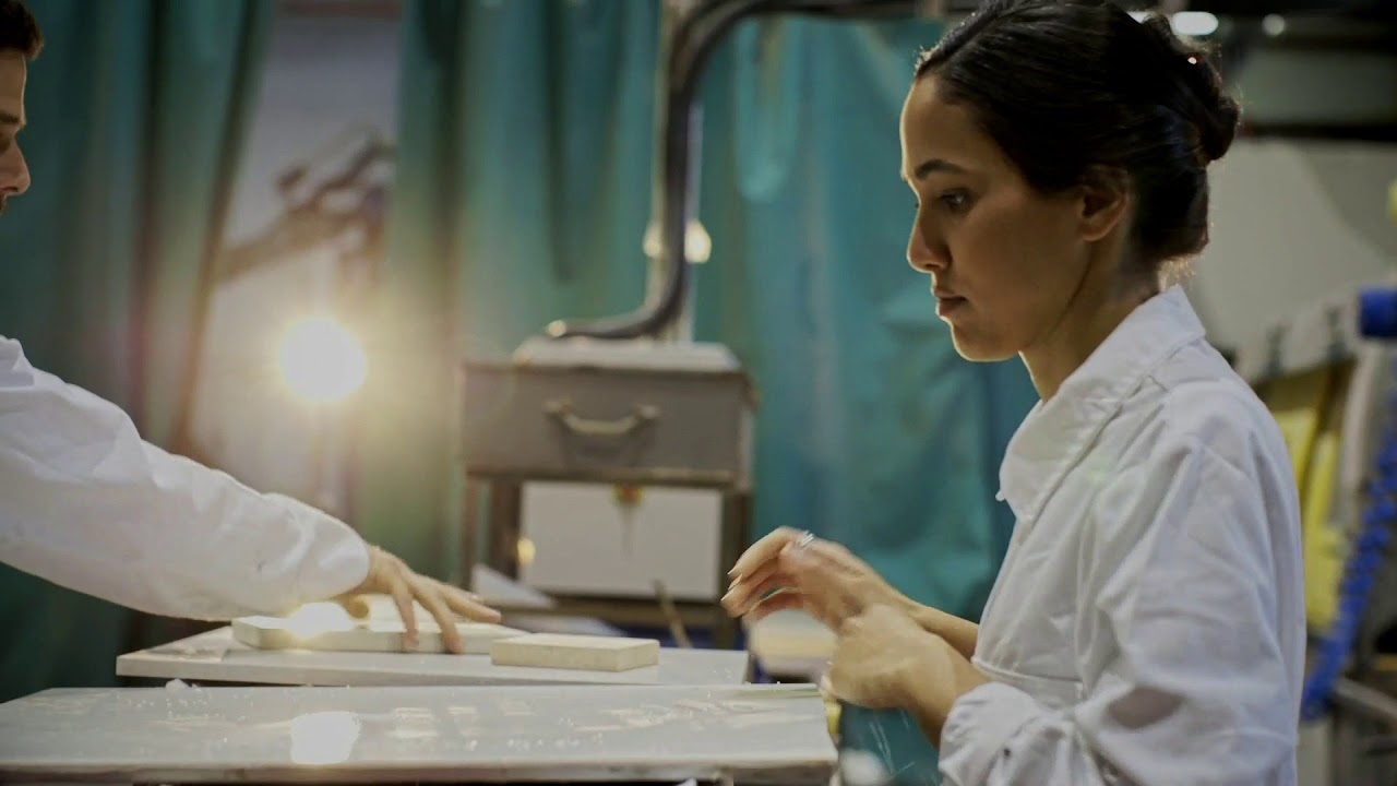 5810 Black Tempal Countertop | Caesarstone US