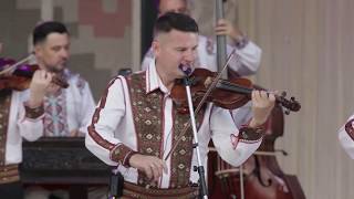 Orchestra Fluieraș condusă de Frații Ștefăneț - Suita de deschidere