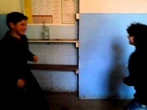 მაგრა ჩხუბობენ