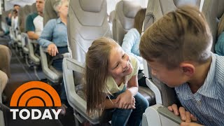 Should Solo Air Travelers Switch Seats To Accommodate Families?