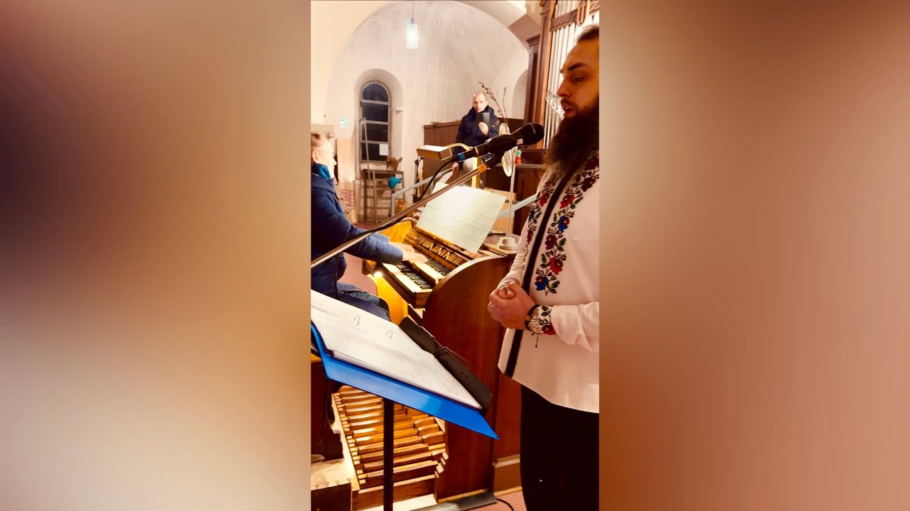 AVE MARIA | FRANZ SCHUBERT | BARITONE & ORGAN | SACRED CLASSICAL MUSIC | ST. MARIEN DRESDEN 20.12.25