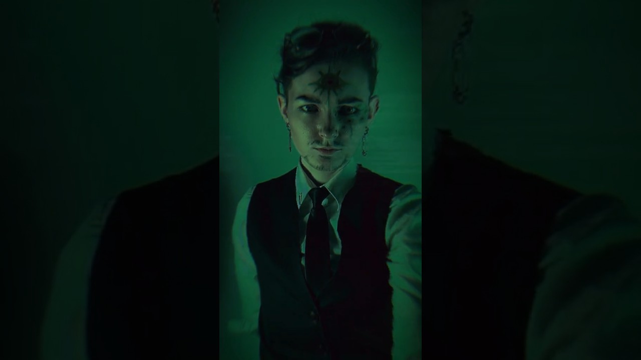 Let Elias Lead you - Elias cosplay - The Ceasless watcher  - The Magnus Archives in Real Life