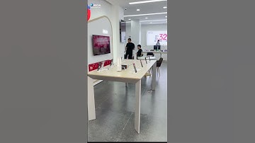 RECHI Focus On Custom Cell Phone Retail Counter Displays & Store Fixtures For Electronic Store Decor