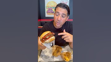 Amazing lunch with Mr. Crunch 🍔😍🚀 #mrcrunch #smashburger #elpaso