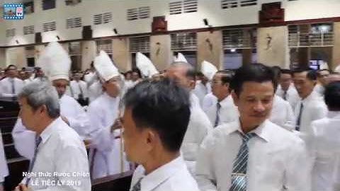 Nghi thức RƯỚC CHIÊN - Lễ Tiệc Ly thứ năm Tuần Thánh Gx Tân Phú 2019