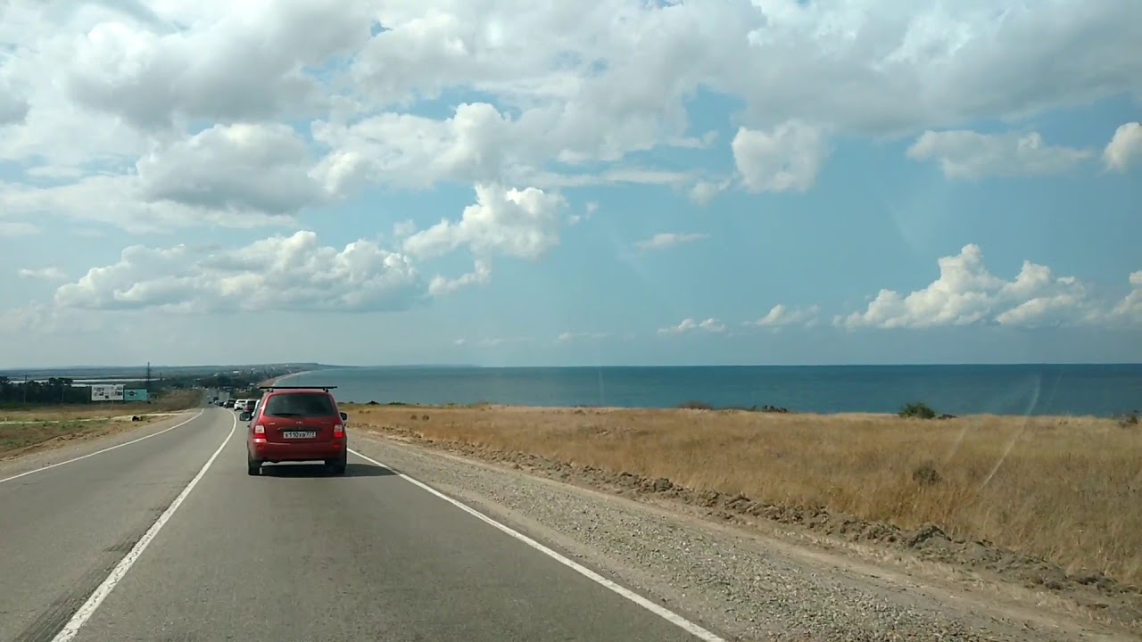 На морской на кольцевой. Дороги в Ейске. Ейск Азовское море дорога. Дорога в Ейск. Азовское море с дороги.