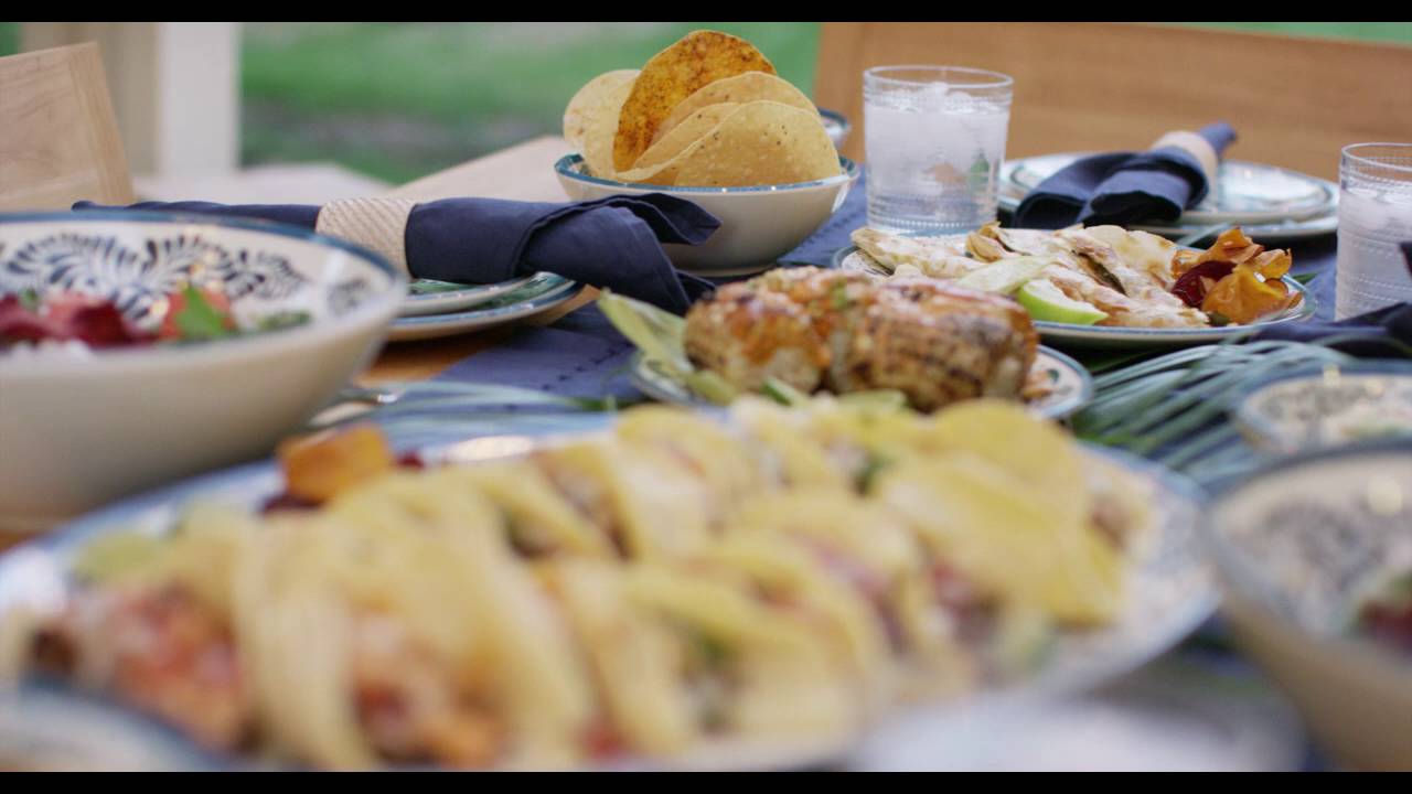 EATSLEEPWEAR / Outdoor Entertaining