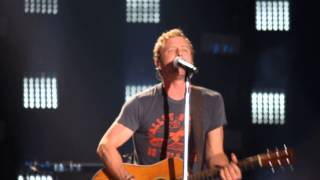 Dierks Bentley - "Drunk on a Plane" (2014 CMA Fest)