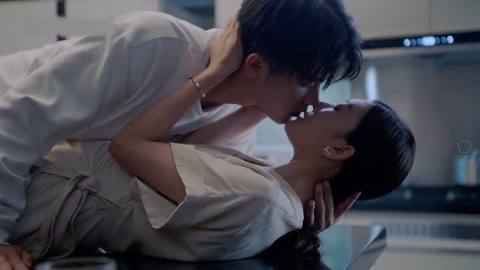 The boyfriend before amnesia is the current president💥💖sweet love story chinese drama mix💖Eng sub - YouTube