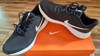 Nike Revolution 5 Unboxing plus on Feet