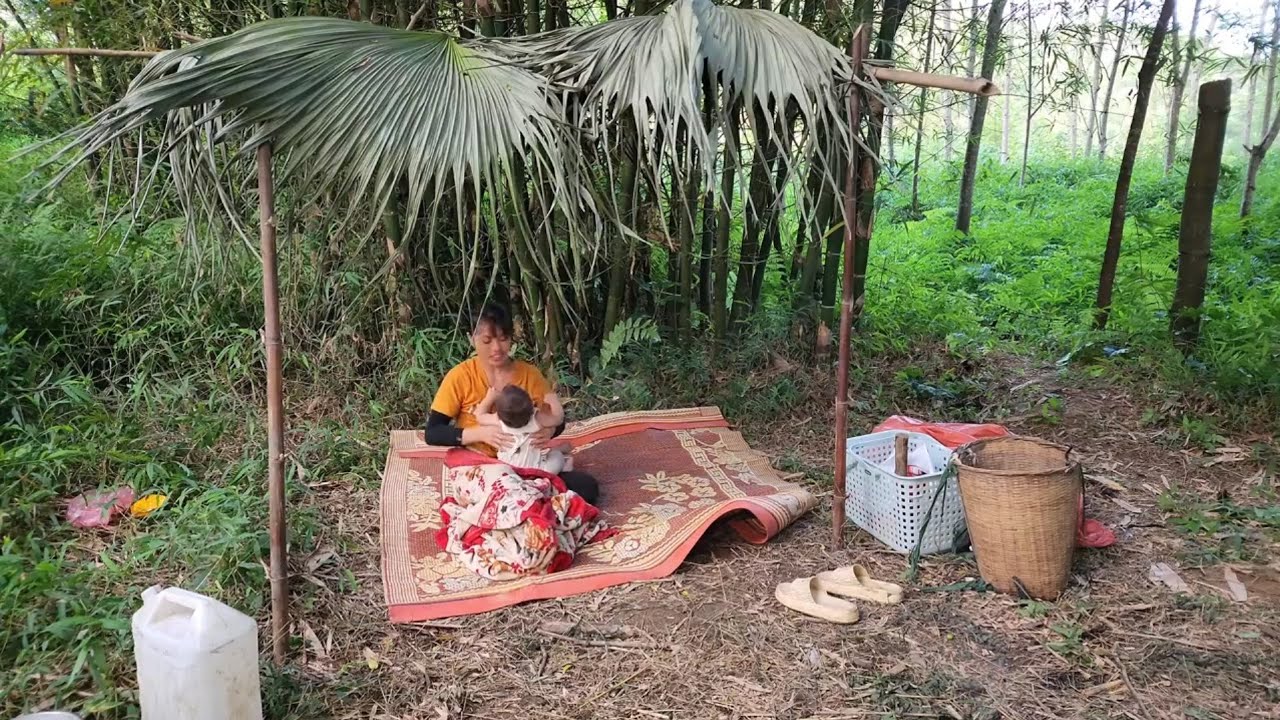 The girl set up a makeshift tent to live in and harvested bamboo shoots to sell at the market.