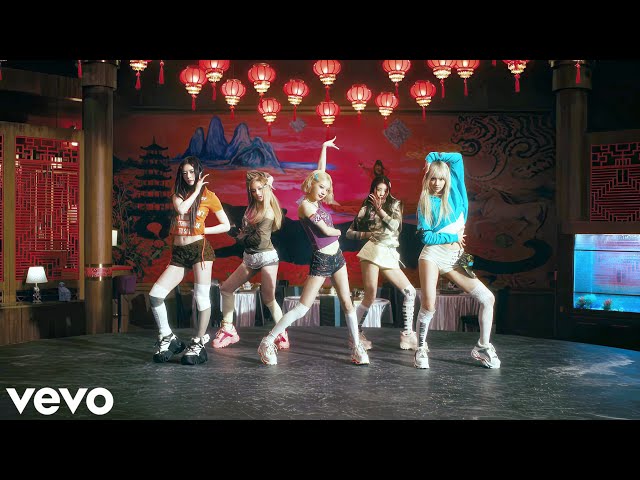 ILLIT - It's Me (Official 4K Music Video) #ILLIT #ItsMe #4K - YouTube