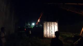 Loaded container 20 ton shifting by SHREE SAI LIFTERS 24 views 4 years ago 1 minute, 17 seconds
