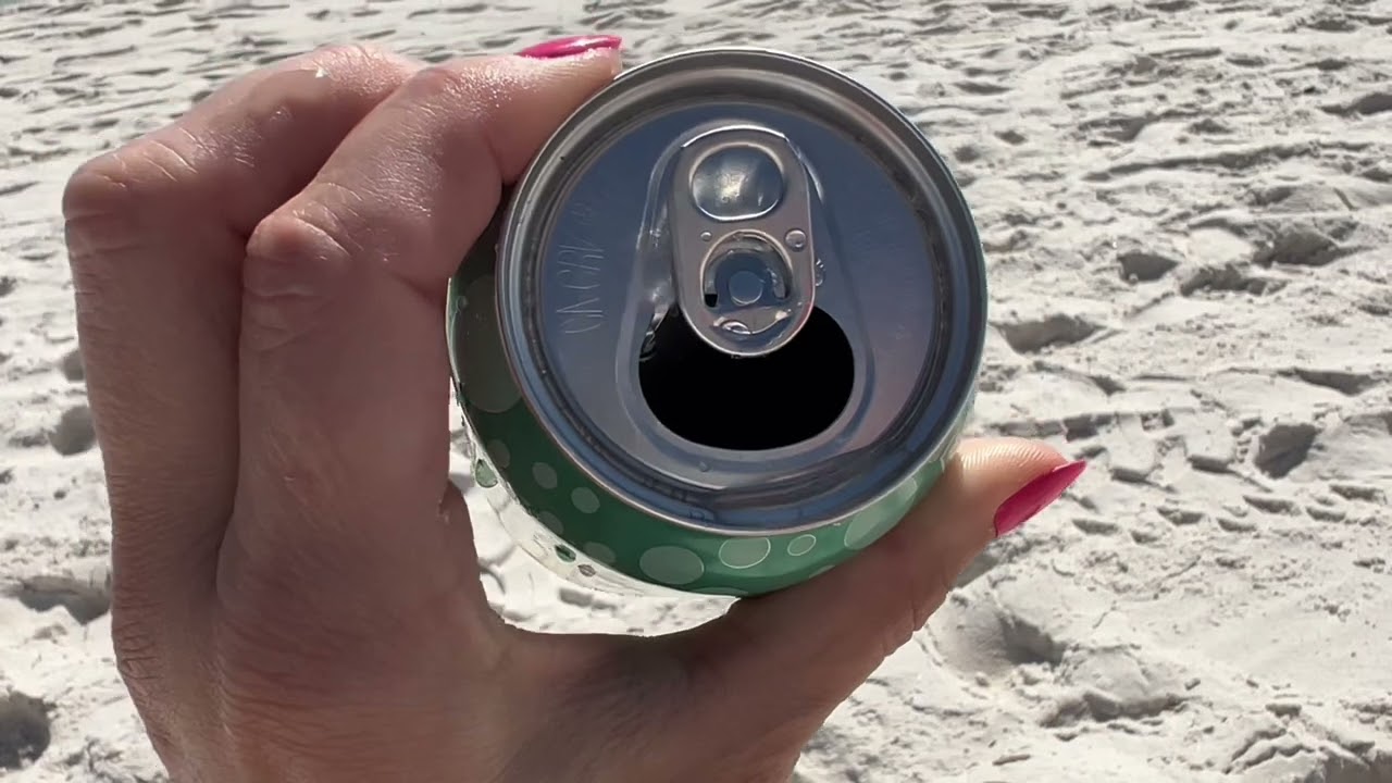 bubly Sparkling Water, Coconut Pineapple, Zero Sugar & Zero Calories Diet Drink Review