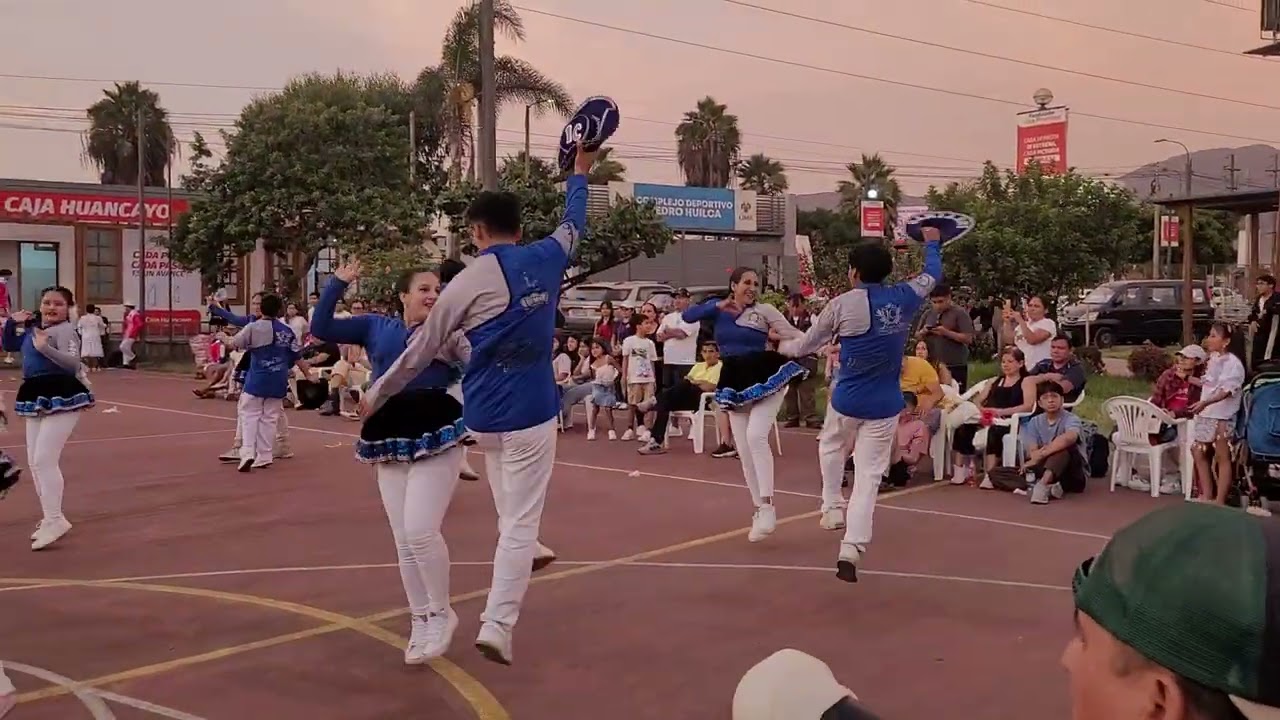 Instinto caporal/ presentación en el parque PEDRO HUILCA /💙🤍💖