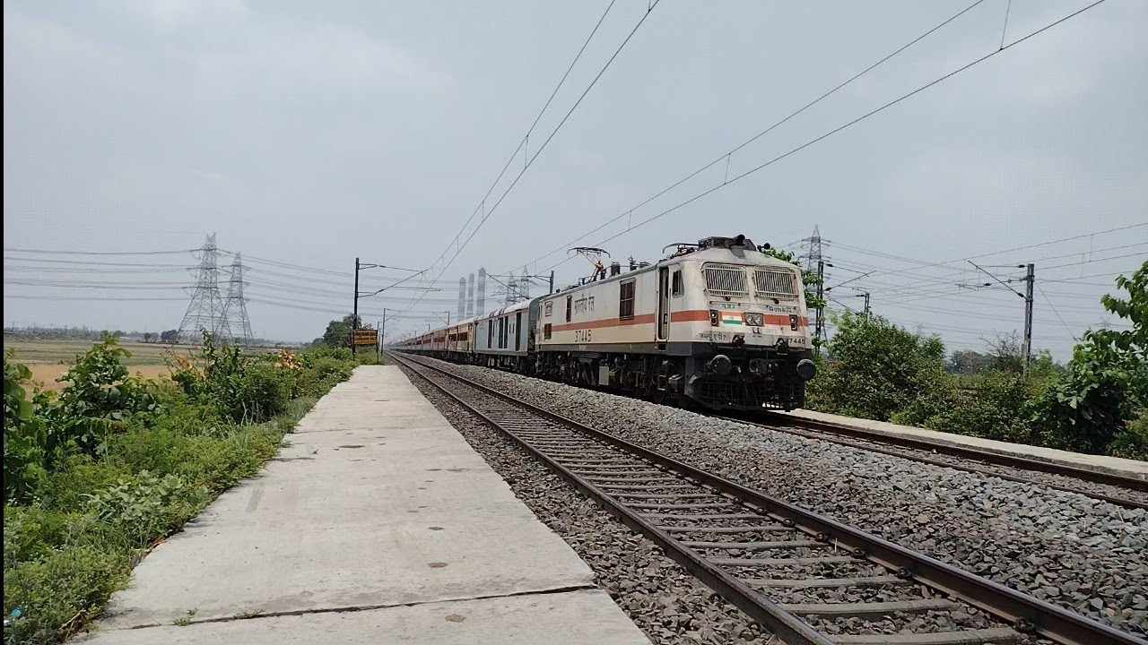 02578 Mys Darbhanga Bagmati||superb offlink|| 130 KMPH||