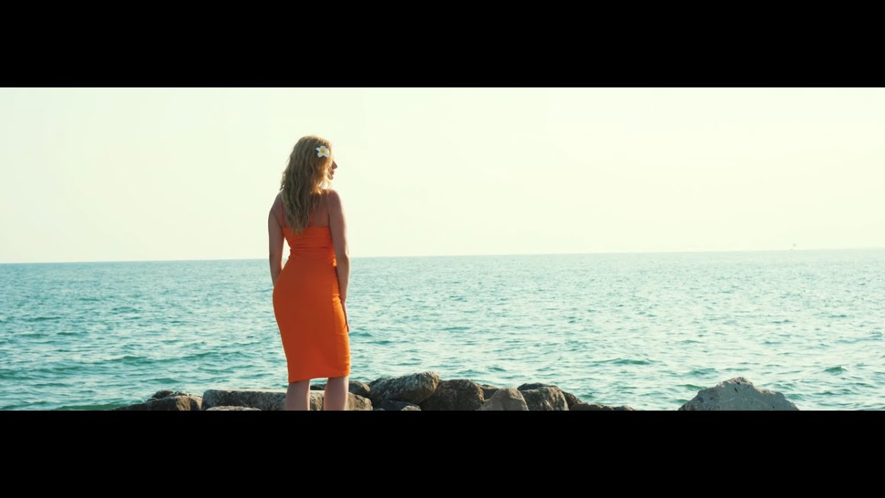 Stephanie Barbara - Fény (One heart) #music #italy #sea #mermaid