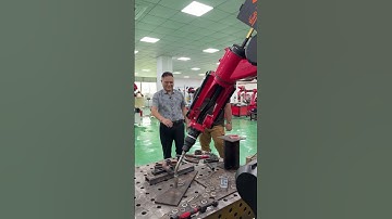 Welding robot. #weldingrobot #industrial robot #factory    #sixaxisrobot