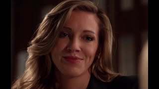 Laurel guesses Felicity is pregnant! Arrow s07e14!