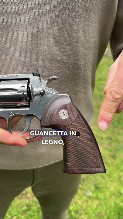 Presentazione arma: Colt Python | Bignami - YouTube