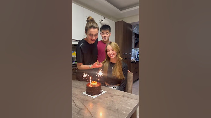 Bilge’ye her gün doğum günü🎂🤣#shorts #keşfet #komik #aile #doğumgünü #komedi #annekiz #ablakardeş