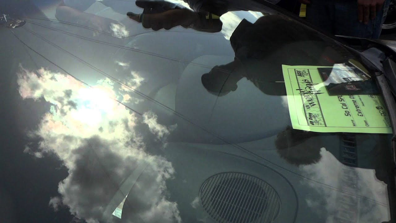 Bass Breaks Windshield! SoCal SPL Cal shatters windshield with 2 Soundstream XXX 15's