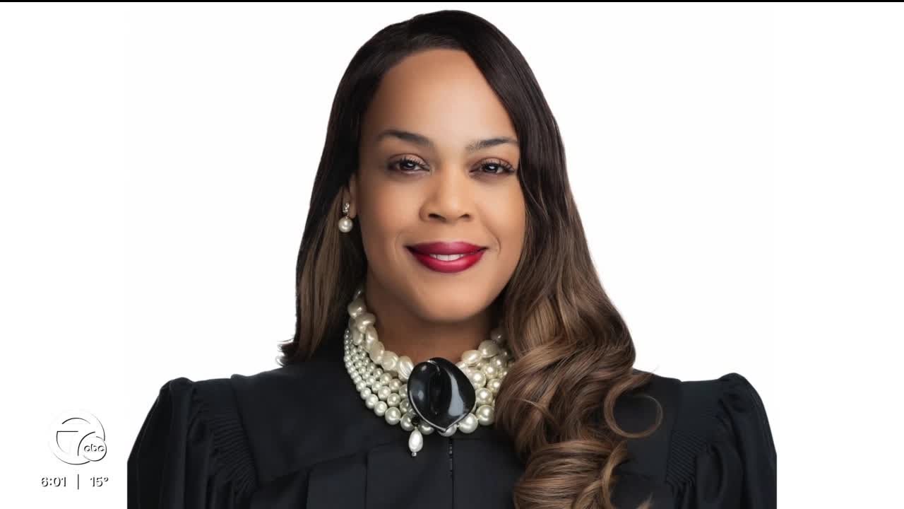 PREVIOUSLY CONVICTED 
OF ELECTION FRAUD 
GRIFTER DINDO NUFFIN  

https://youtube.com/watch?v=Ei4wbLS...