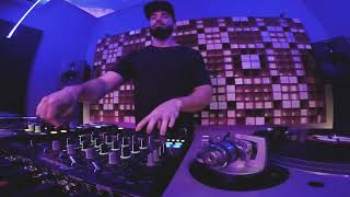 Portek playing 'Binaryh - Procyon' @ Melodic Eye Channel