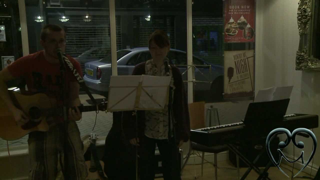 YouTubeでUDMS - Sadlergates - Student Takeover - "The Island" - Leo Snook and Becci Knightを視聴 YouTubeでUDMS - Sadlergates - Student Takeover - "The Island" - Leo Snook and Becci Knightを視聴
