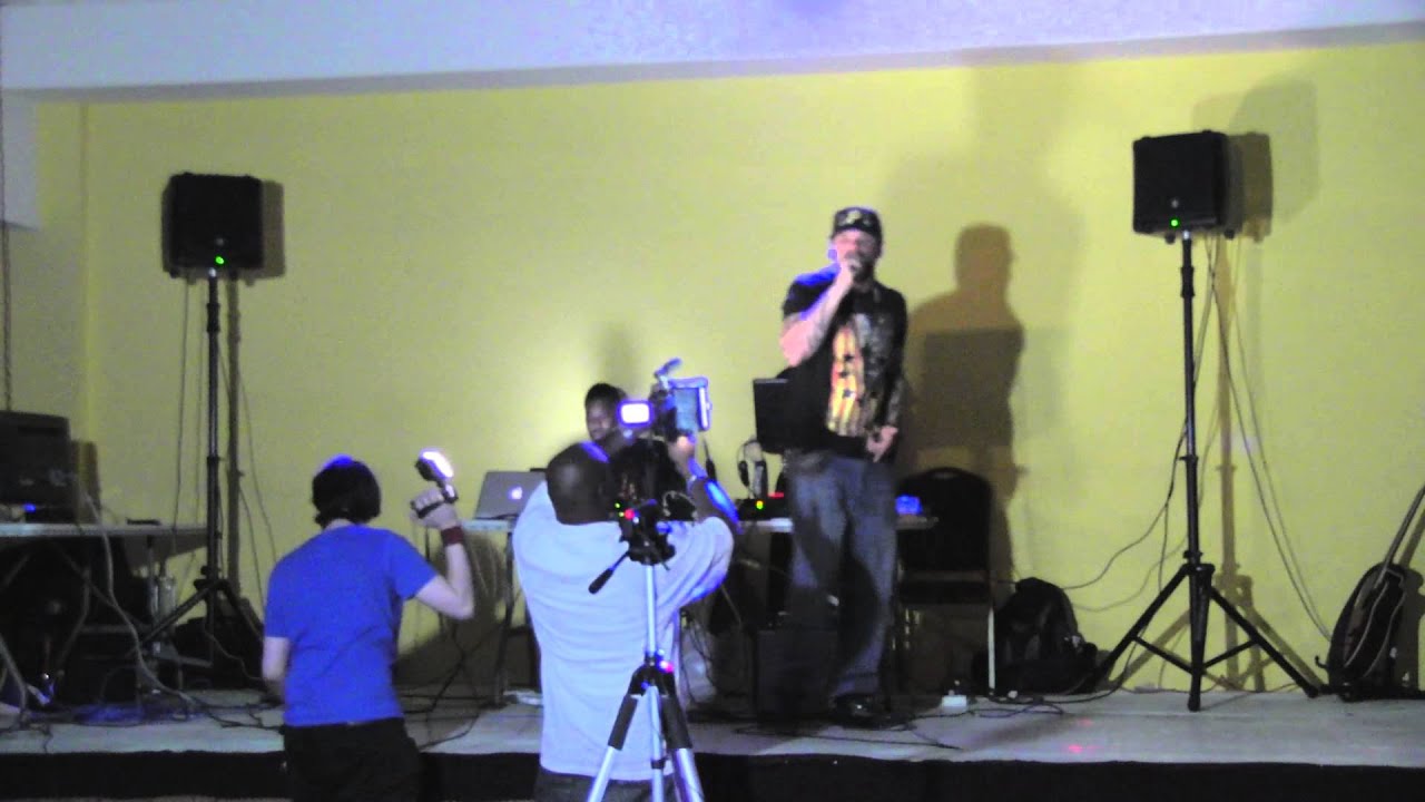 j m o live at BURNU CT