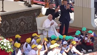 Pope Francis announces the second  World Children's Day for September 2026