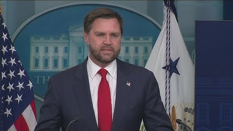 Both parties blame each other on 2nd day of government shutdown