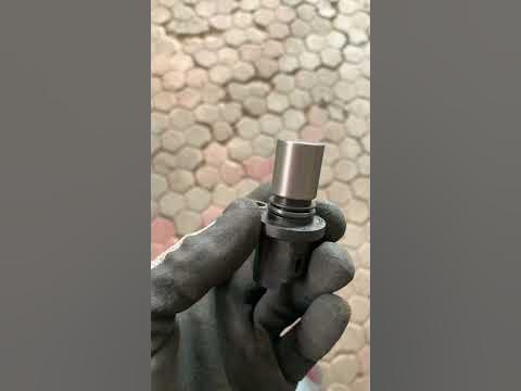 Camshaft sensor before & after cleaning #toyota #corolla - YouTube