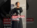 📸 Le geste insolite de Rihanna avec un photographe indien sous les yeux amusés de ses collègues !